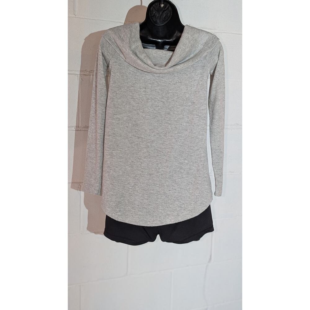 Moa Moa Soft Cowl Neck Off Shoulder Long Sleeve Sweater Twist Front Top Small - Picture 3 of 5